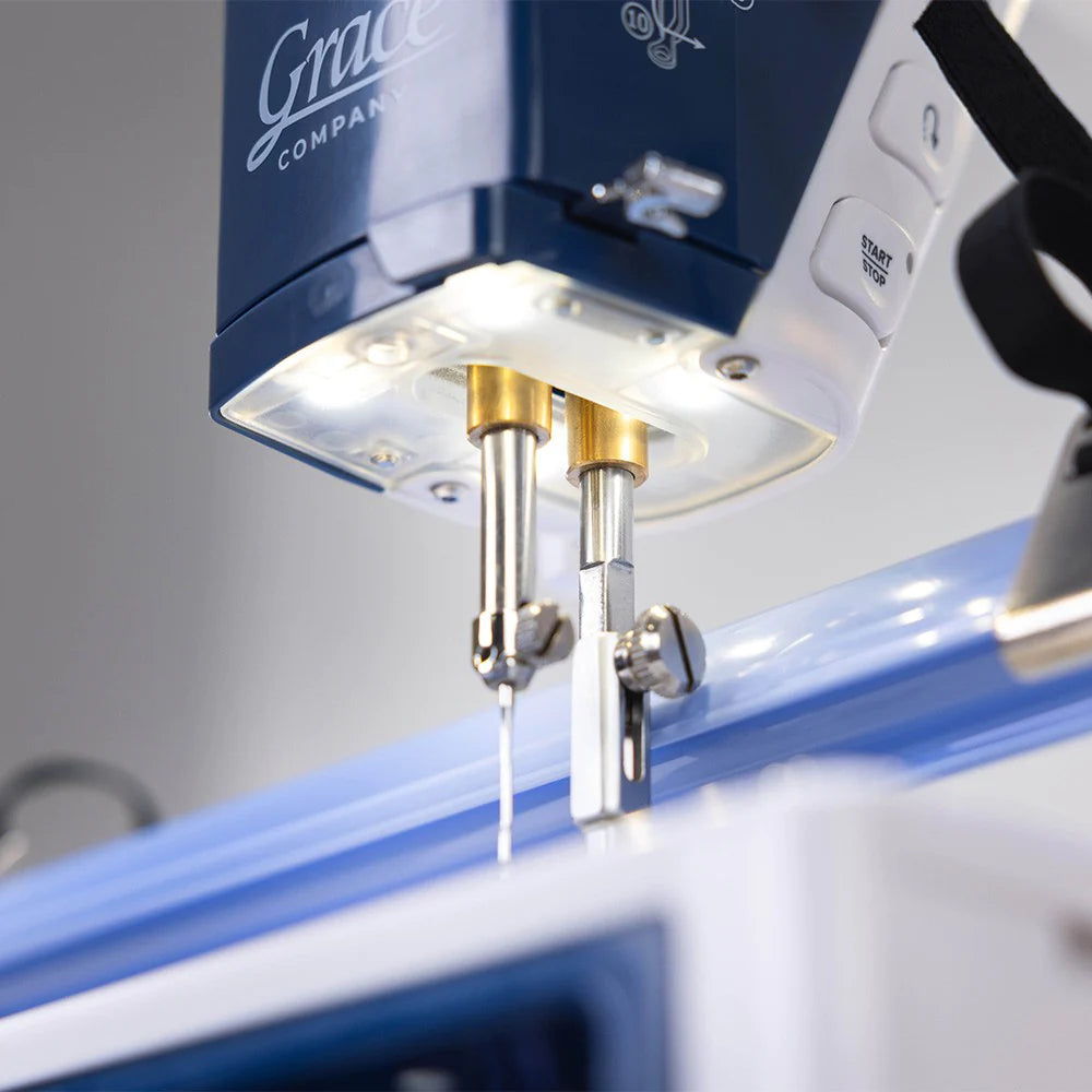 Grace Q'nique 13 Little Rebel Sewing Machine