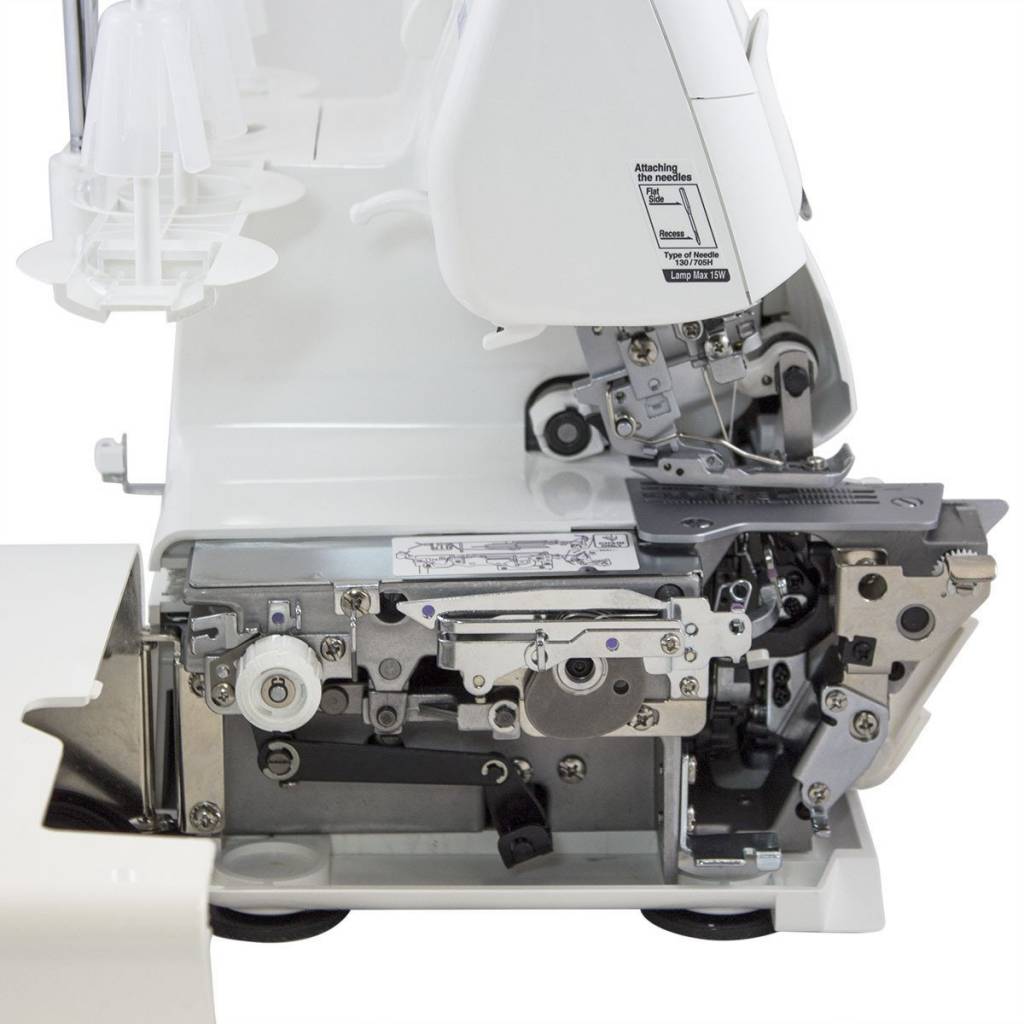 Juki MO-735 Serger