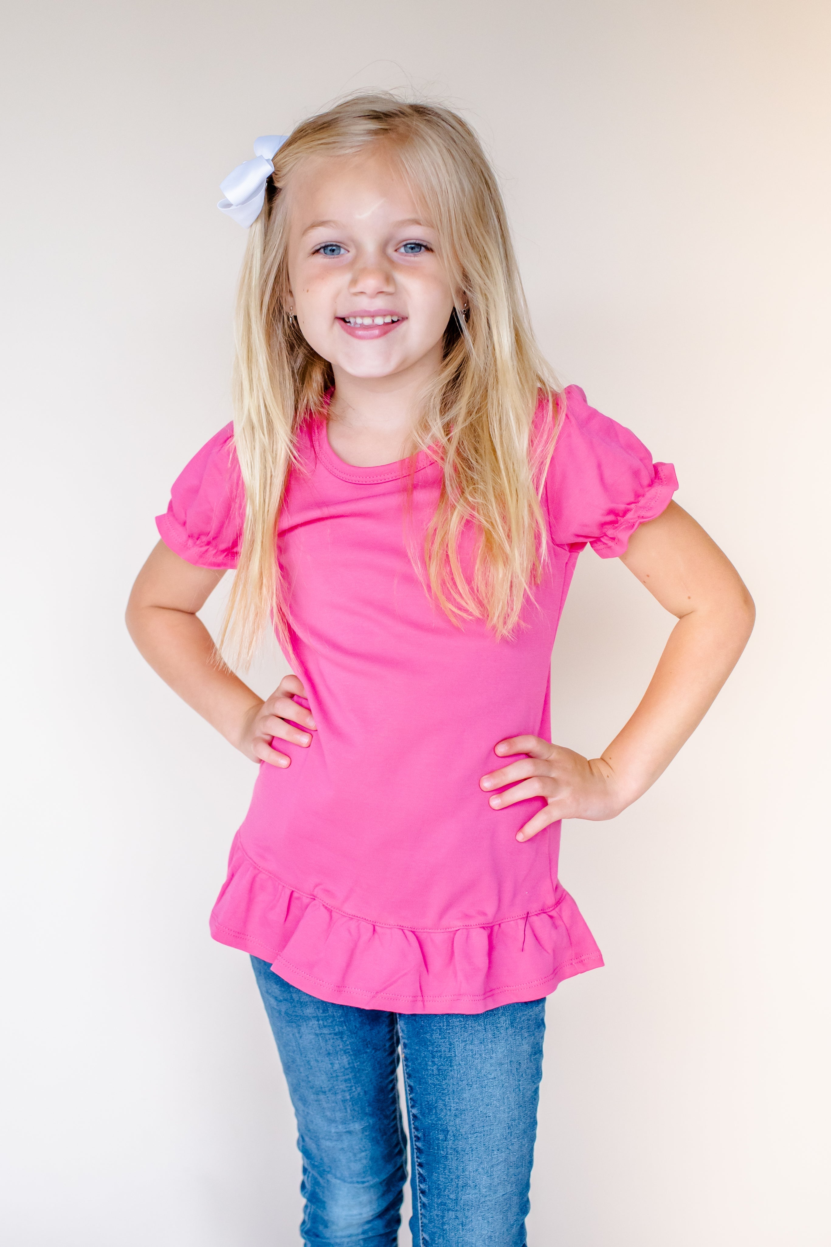Girl's Short Sleeve Ruffle Shirt (Youth)