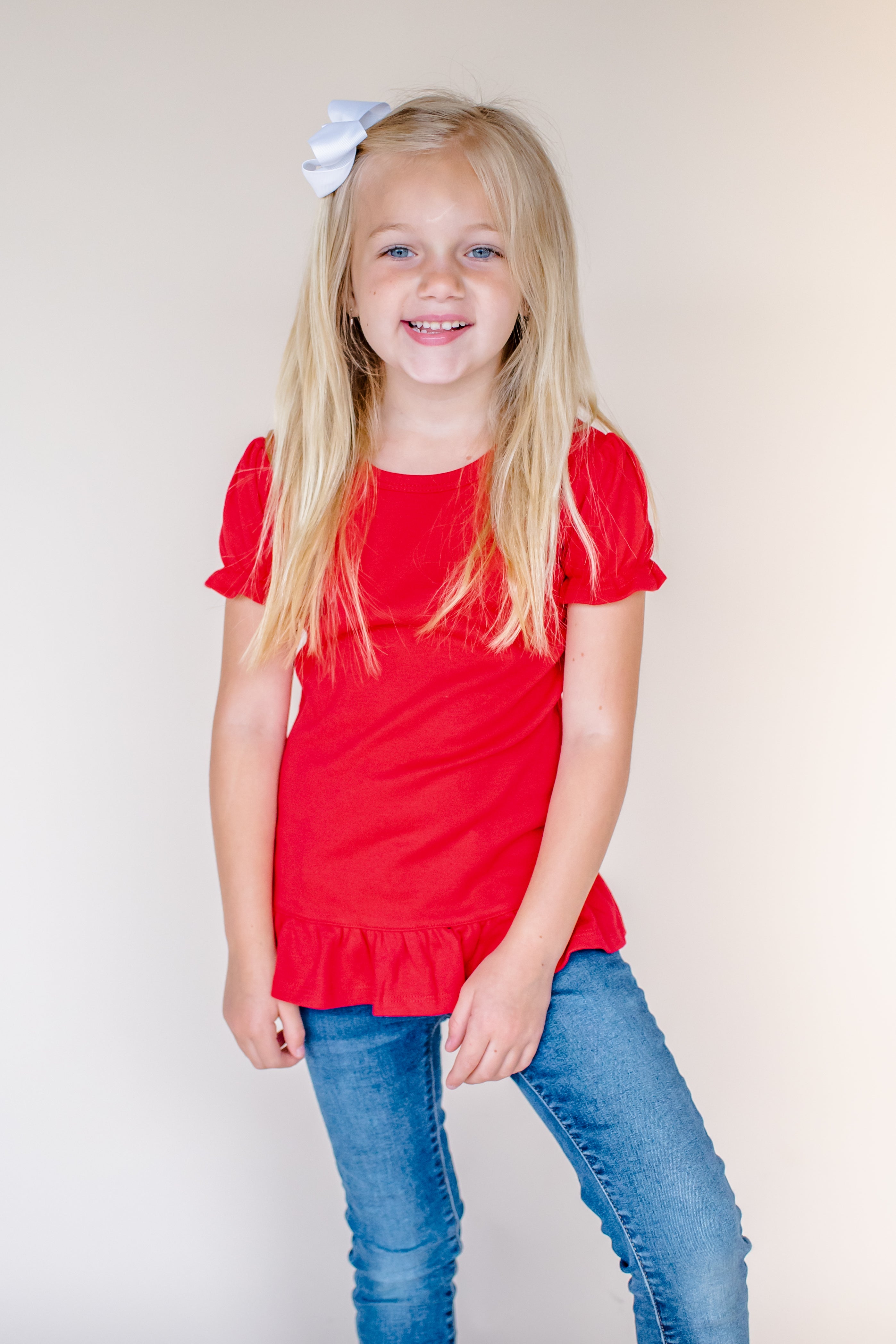 Girl's Short Sleeve Ruffle Shirt (Youth)