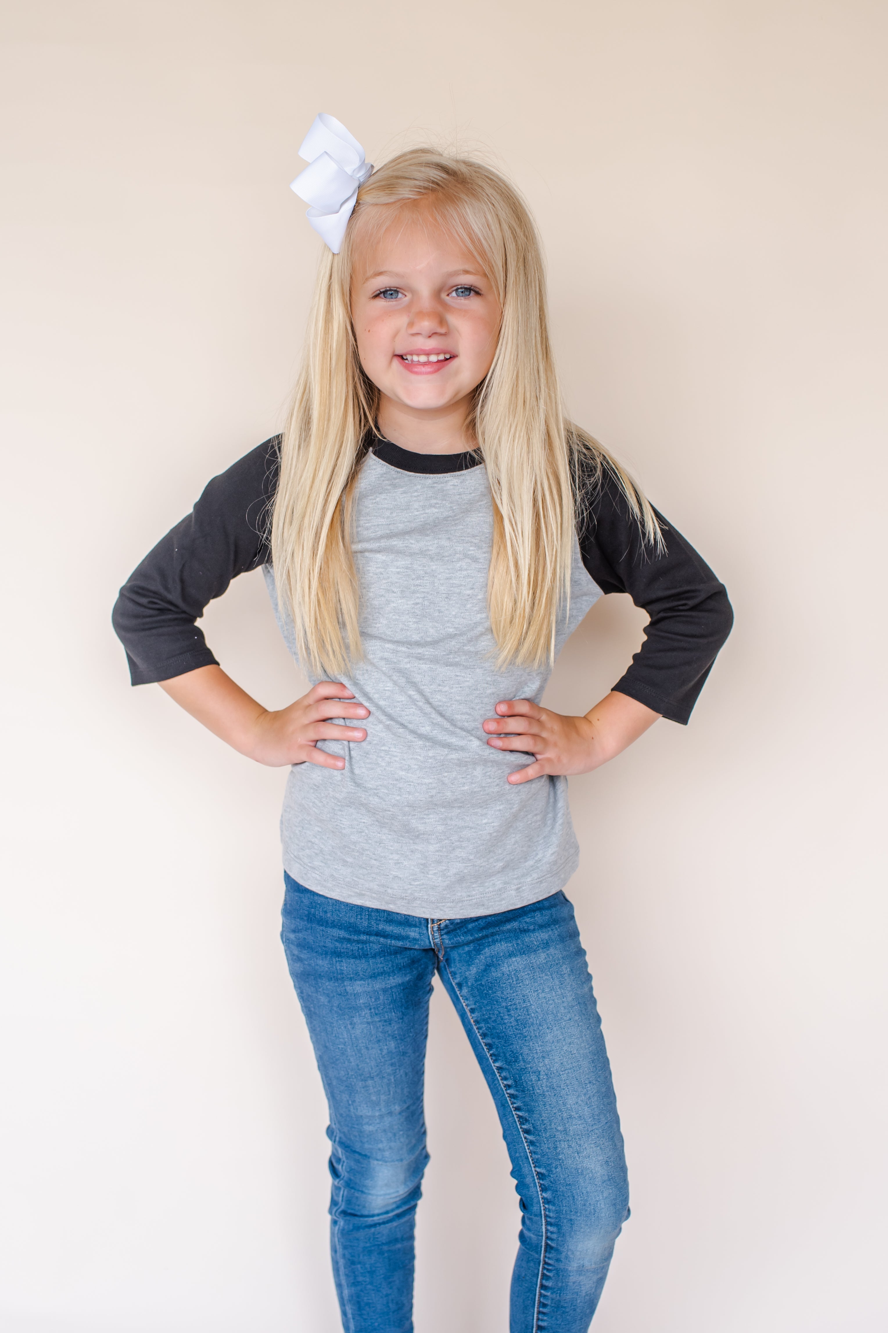 Unisex Raglan Shirt with Grey Body (Youth)