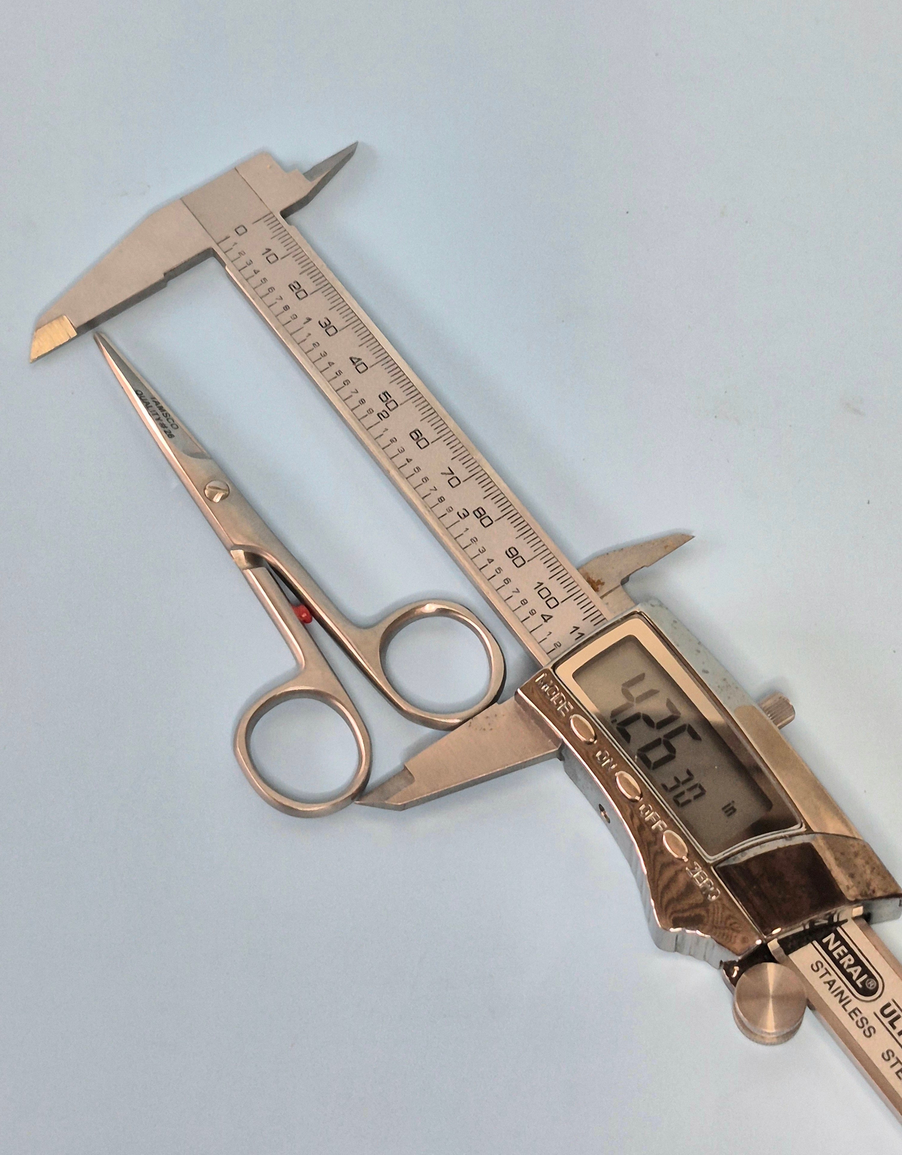Mini Shears 4.25" Satin