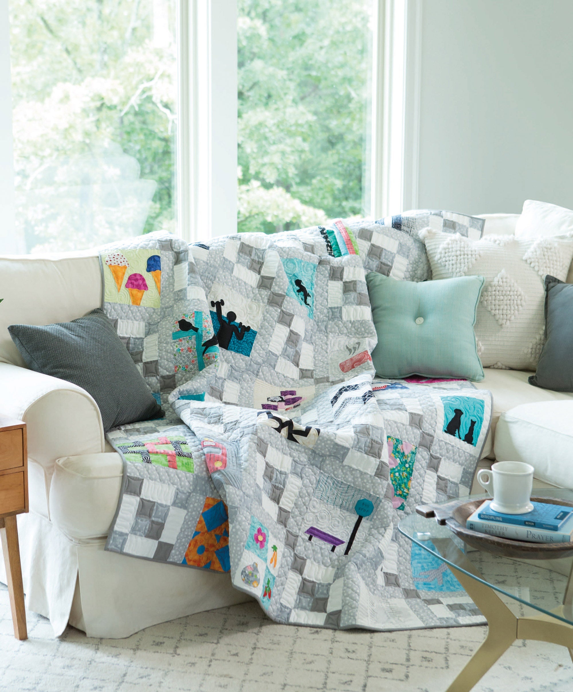 City Blocks—32 Pieced and Applique Blocks Portraying City Life