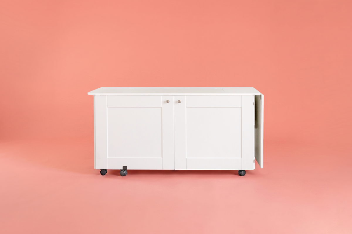 DreamStation Sewing Table