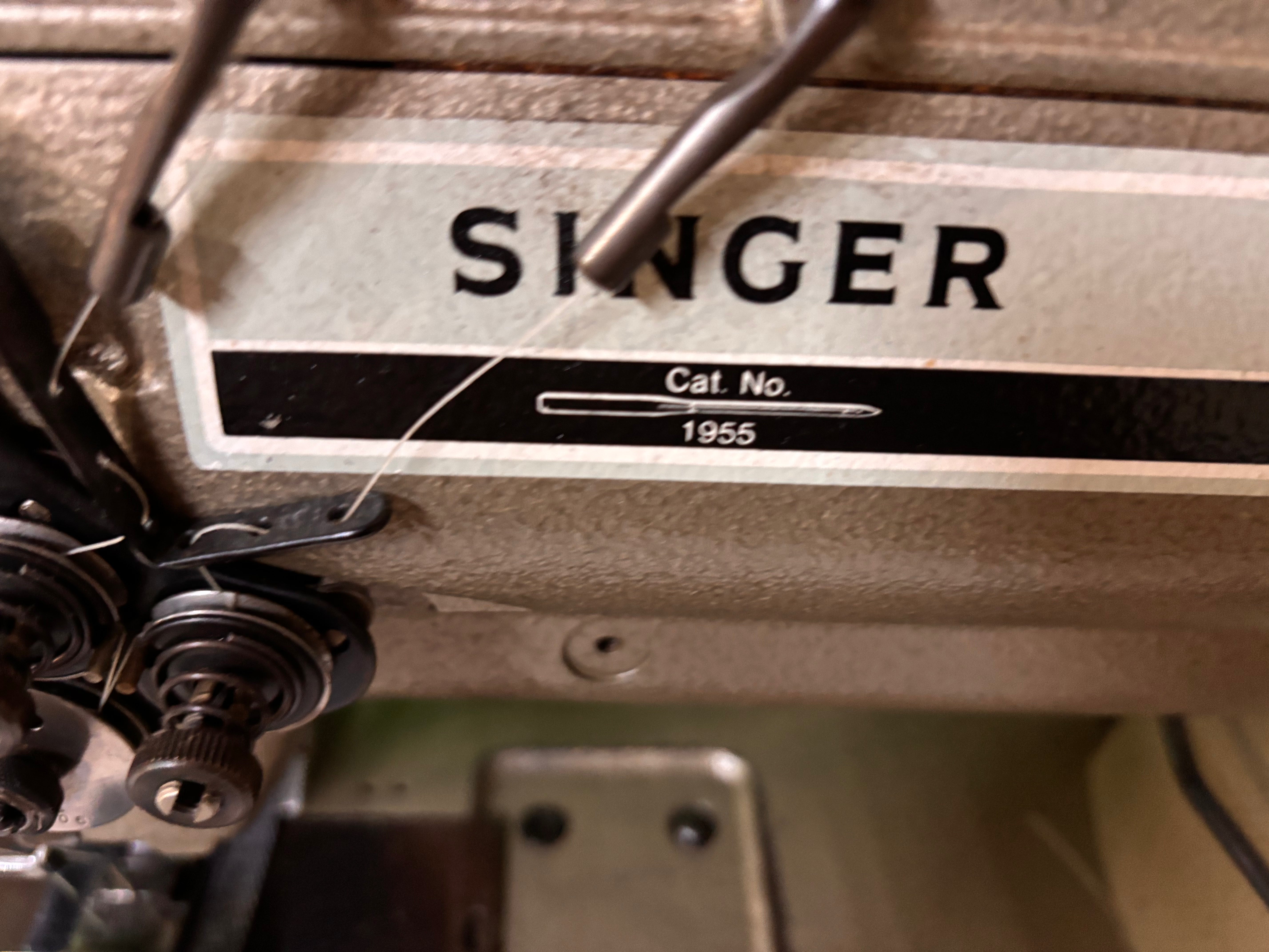 Used Singer 212 U141A