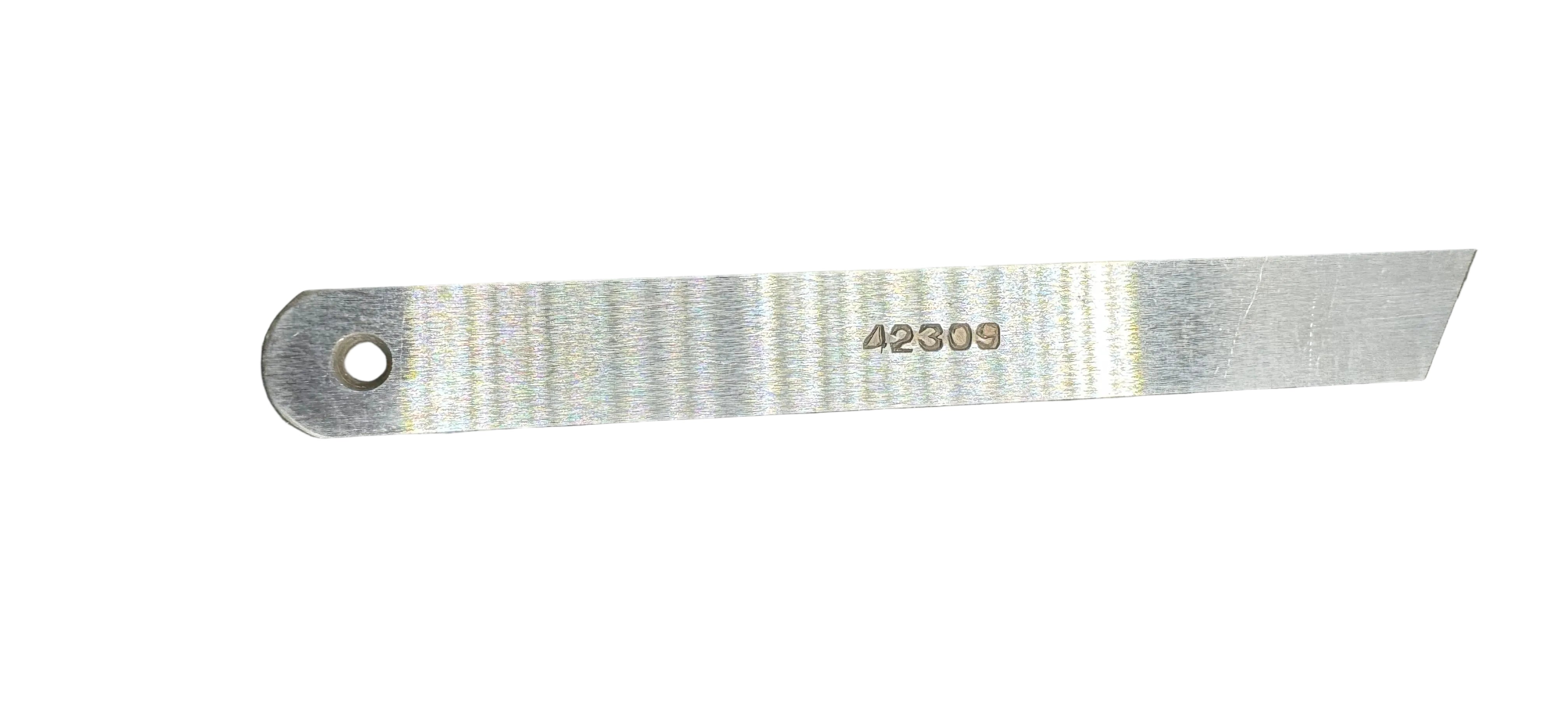 Wide Bottom Knife #42309