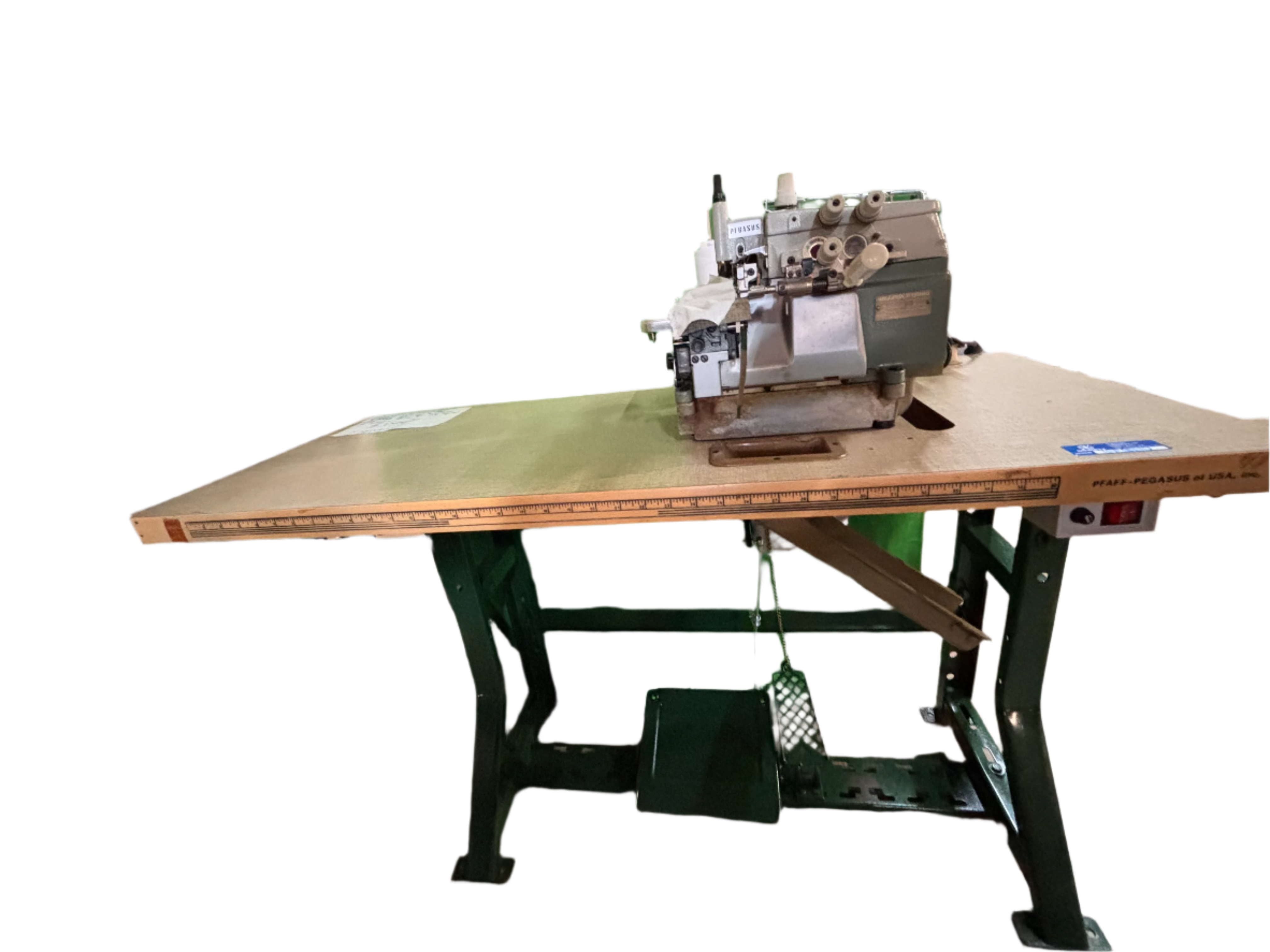 USED Willcox & Gibbs 253-W3(MADE BY PEGASUS)