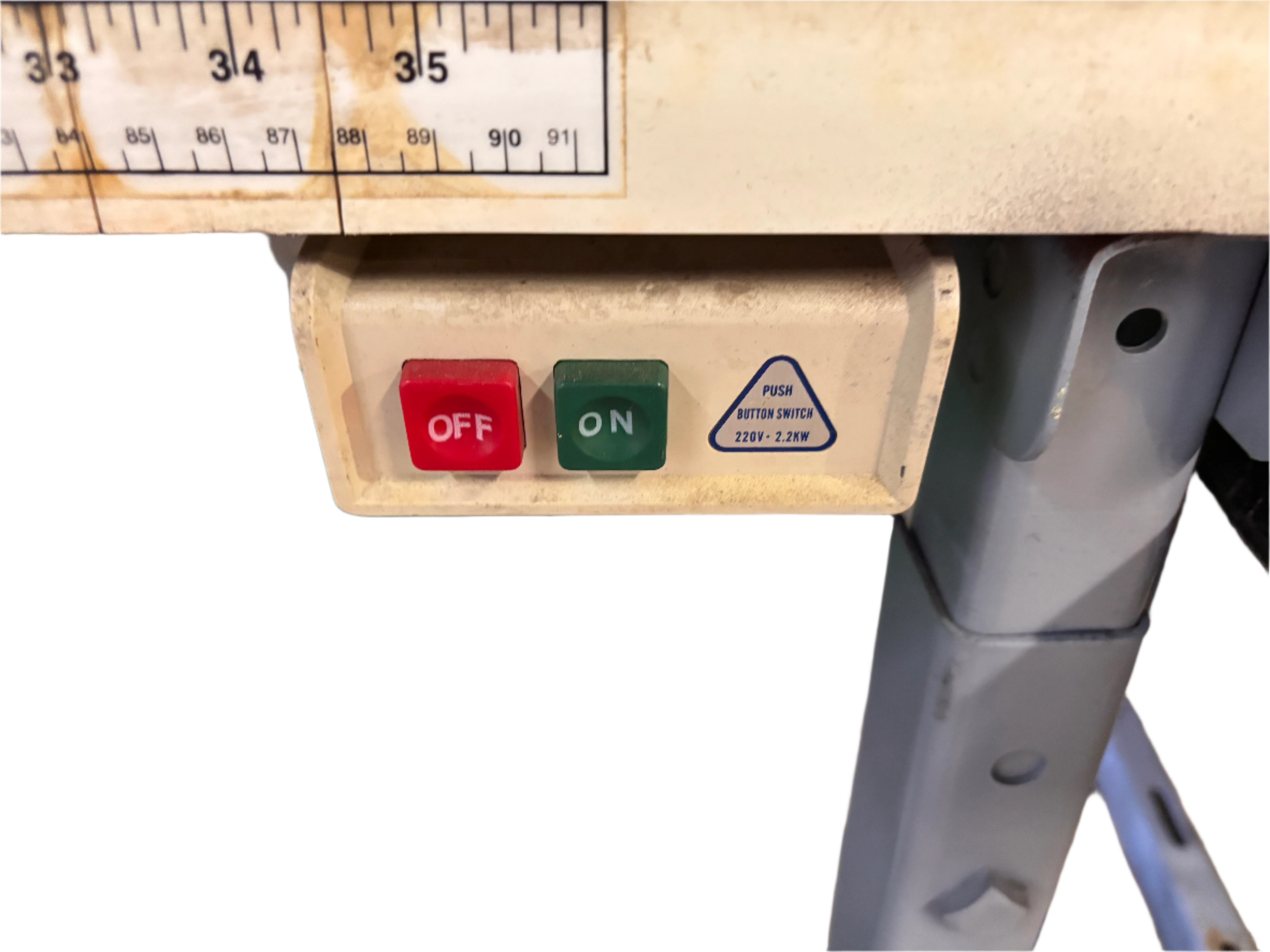 USED Singer 145W202 2 Needle