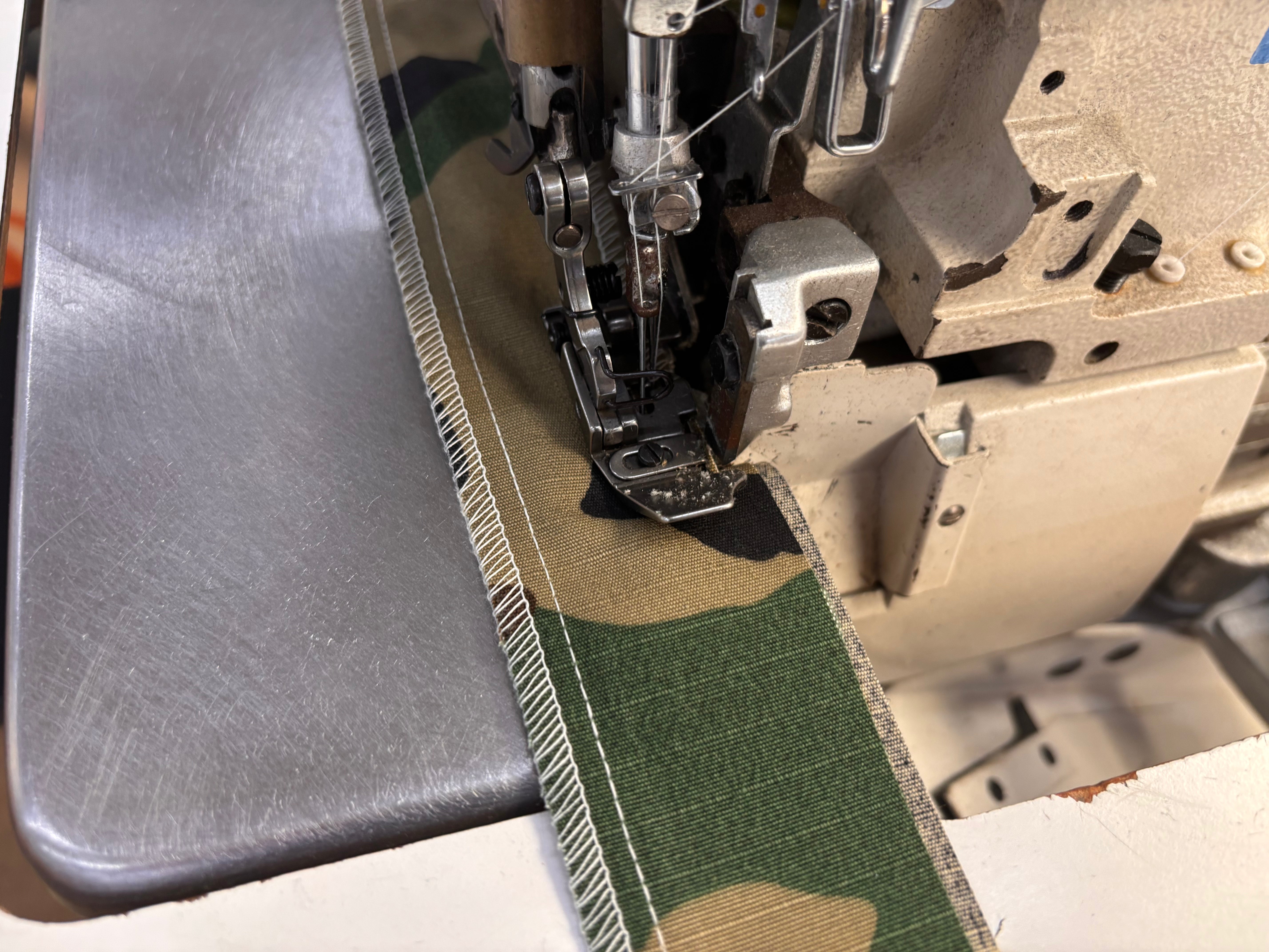Used Juki MO 6716S