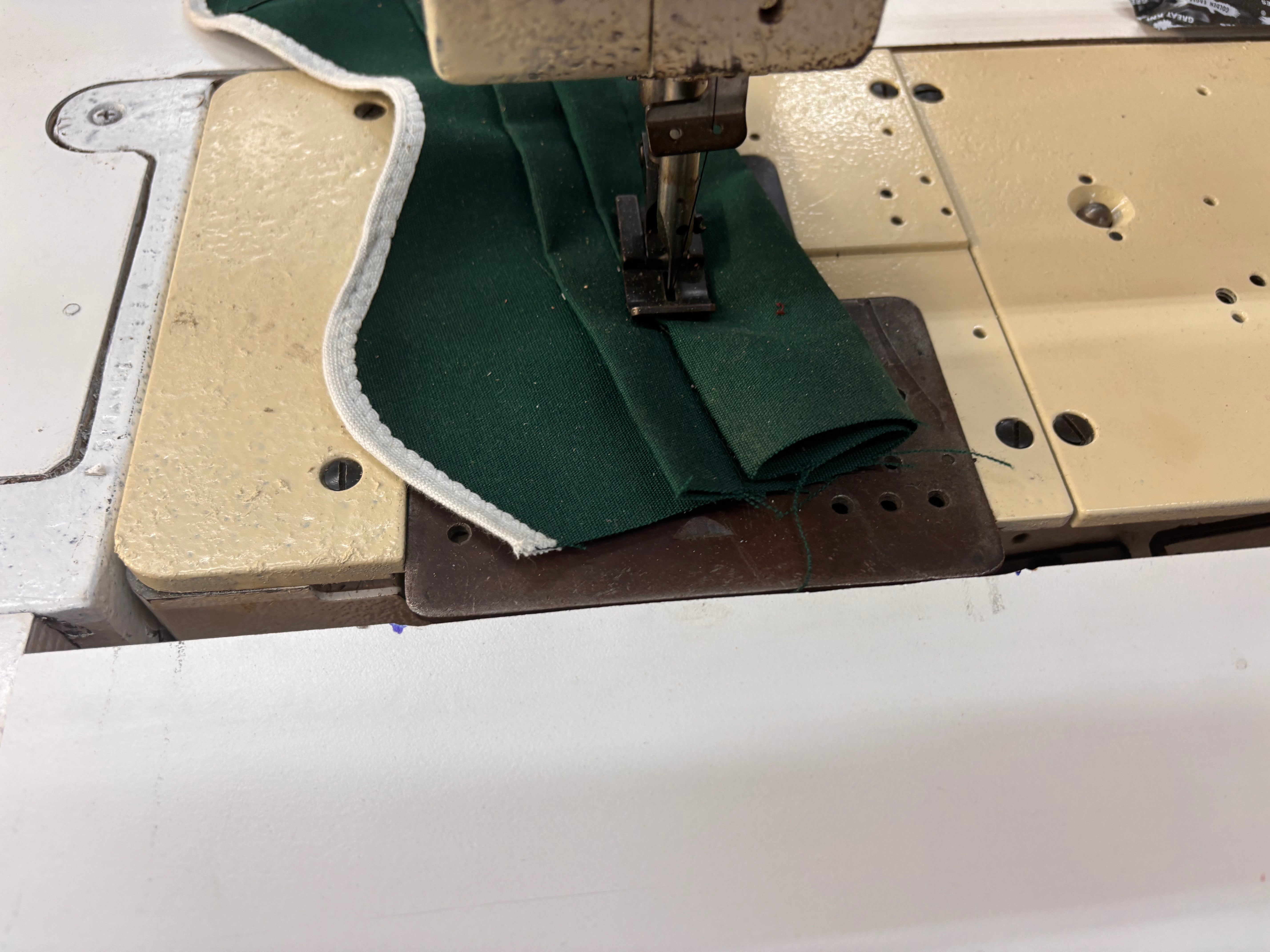 Used Singer 300 U