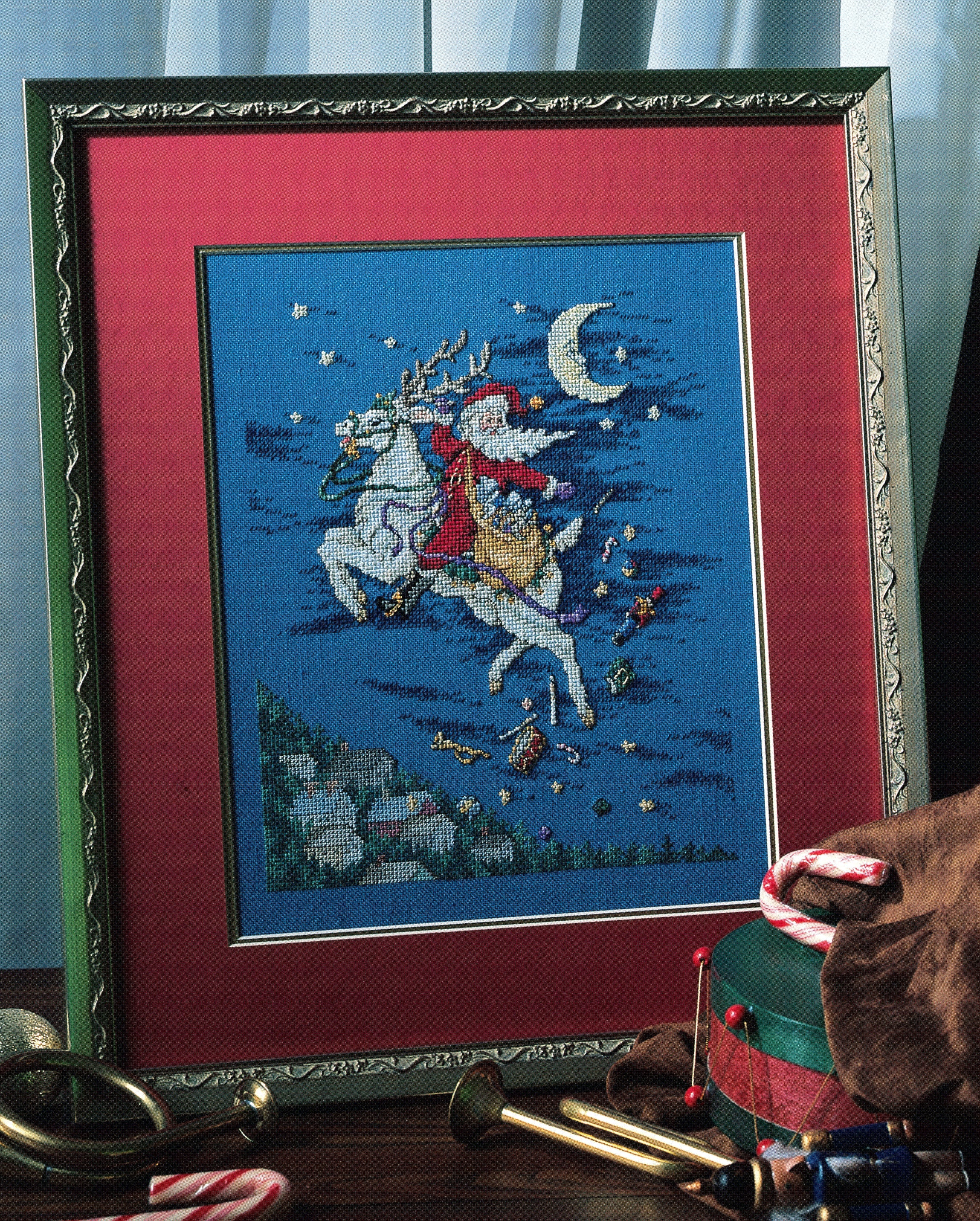 Santa's Great Book of Cross Stitch