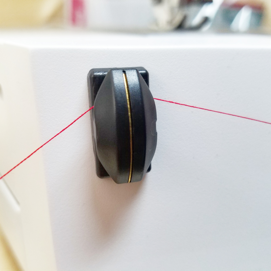 Thread Cutterz Stainless Steel Flat Mount - Black